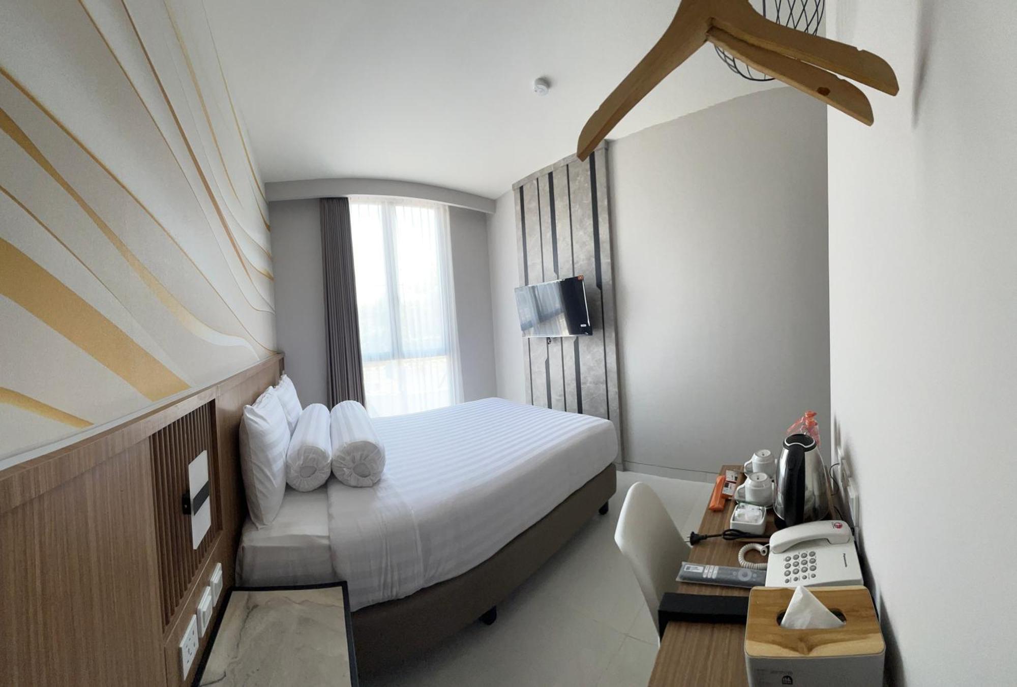 Front One Resort Indraloka Temanggung Exterior photo